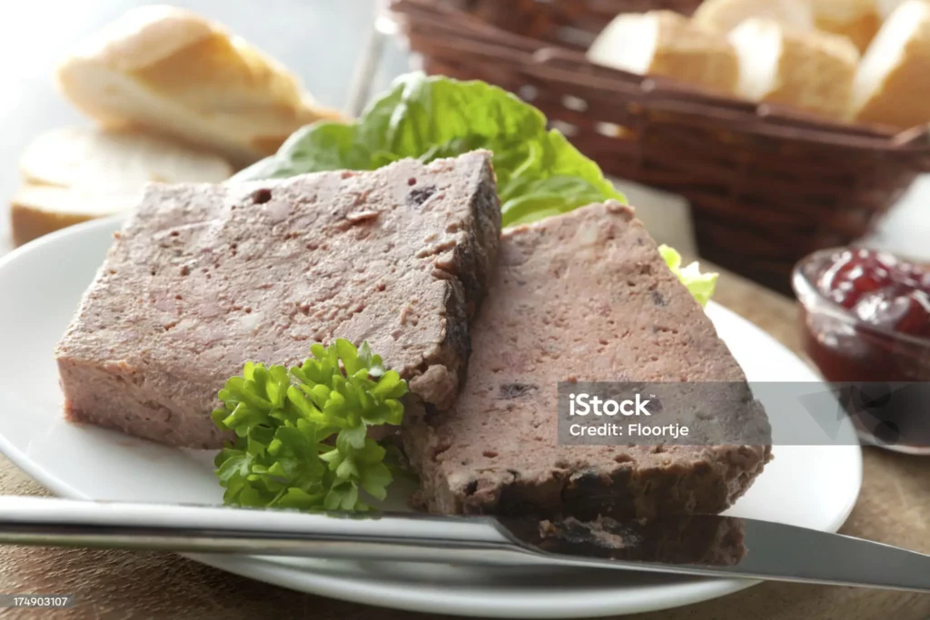 Transformer la production de viande : UCARE 6 PO4P (S&rsquo;adapter à des enjeux professionnels)